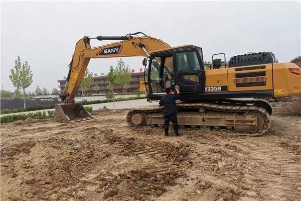 光山县挖掘机学校